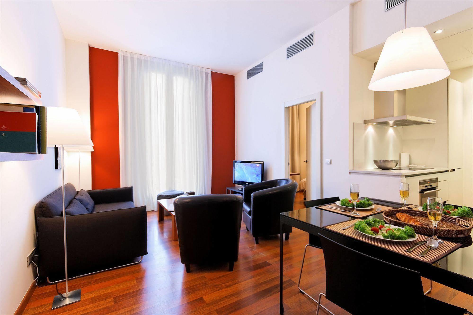 Inside Barcelona Apartments Mercat Extérieur photo
